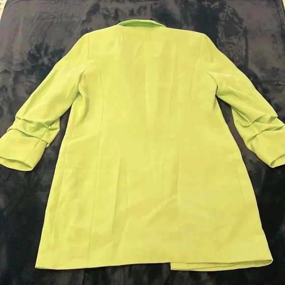 River Island Double Breasted Blazer LIME, Size 2 US / 6 UK, good condition,women - Picture 4 of 6